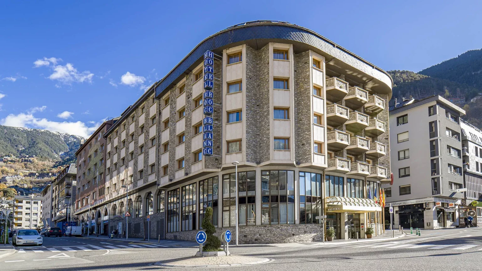 Roc Blanc Hotel & Spa – A Timeless Icon of Elegance
